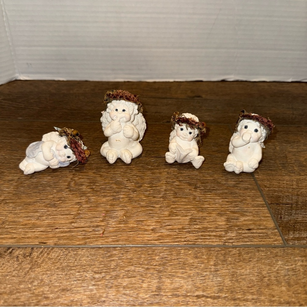 Dreamsicles Set Of 4 Cherub Angels Wearing Wildflower Halos